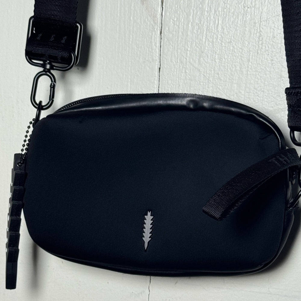 Thacker Black Crossbody Bag - Picture 2 of 6